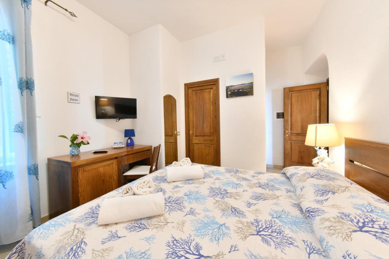 Relais Maison De Charles Іскія Екстер'єр фото